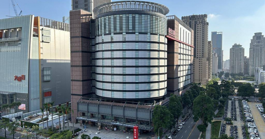 新光三越台中店9／26依規核准恢復使用，將於9／27恢復營運。（圖／台中市政府）