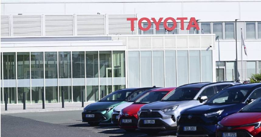 遭颶風襲擊，豐田巴西2廠被迫停工。（圖／達志／美聯社）