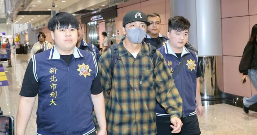 坤達返抵台灣。（圖／三立新聞網）