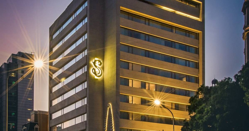 雀客國際對S Hotel原址進行煥新，改裝成「OOD 梧邸酒店台北敦北」，預計9月試營運。（圖／取自S Hotel臉書）