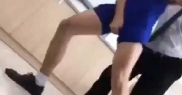 「緊勒生殖器」懲罰!私校男師邀學生返家…驚爆多起性騷擾紀錄