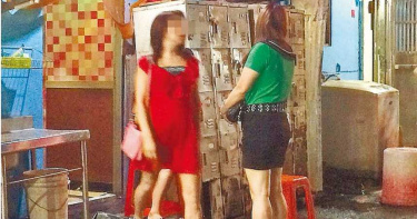 疫情重挫!萬華200多家阿公店生意慘澹 小姐自當老闆苦撐