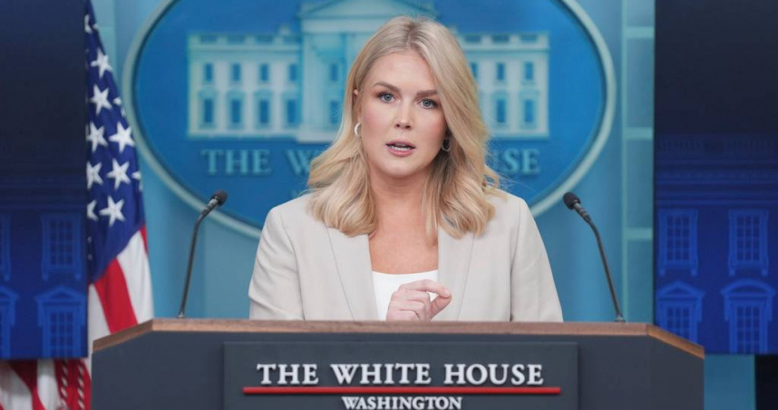 美國白宮發言人李維特（Karoline Leavitt）回應中國對台灣的軍事活動。（圖／美聯社／達志）