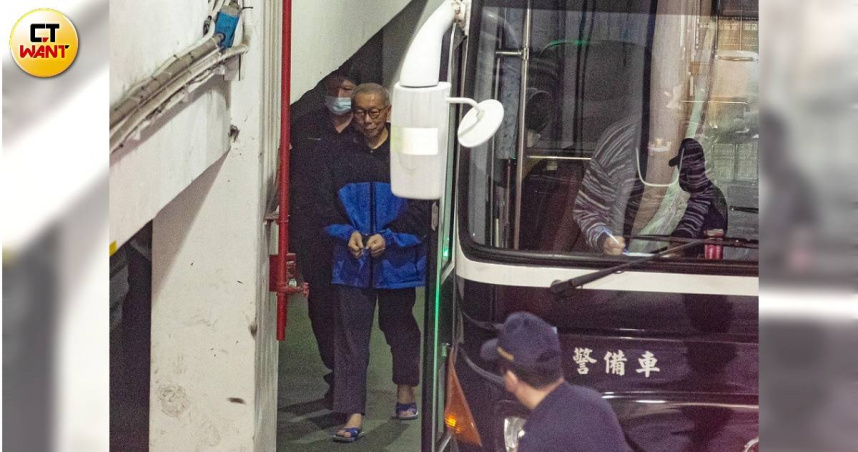 柯文哲健康亮紅燈後首次露面，赴北院應訊在庭上與檢察官爆發衝突。（圖/趙世勳攝）