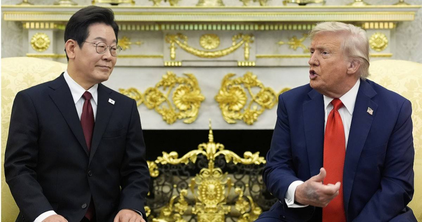 美國總統川普（Donald Trump）近日再度因手部瘀青引起關注。（圖／達志／美聯社）