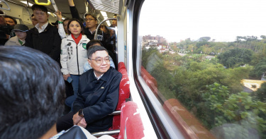 行政院長卓榮泰8日赴宜蘭視察「宜蘭至羅東鐵路高架化計畫」。（圖／取自行政院網站）