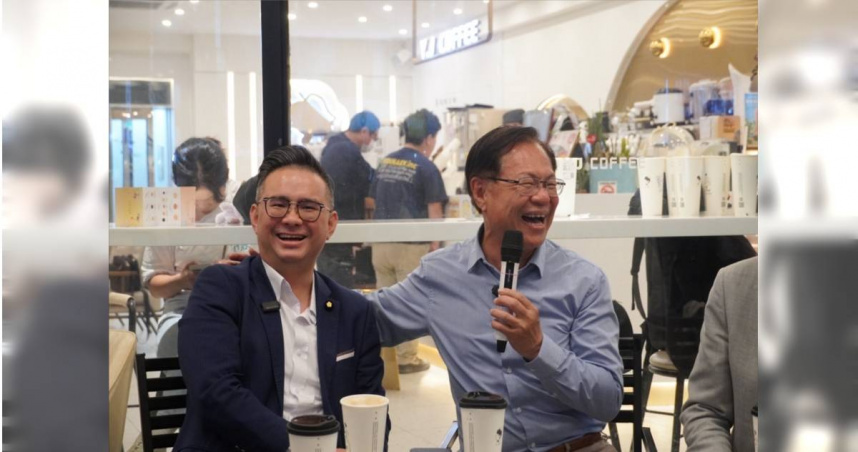 民眾黨嘉義市長參選人張啓楷表示，支持營養午餐全面免費政策，並主張強化品質監督，確保學童吃得健康安心。（圖／張啓楷臉書）