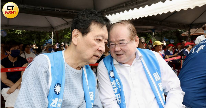 國民黨副主席李乾龍特意致電趙少康，強調開除黨籍只是少數人的個人意見。（圖／方萬民攝）