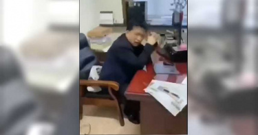 活該!好色主管多次傳訊性騷 女下屬翻臉抄傢伙打到叫不敢
