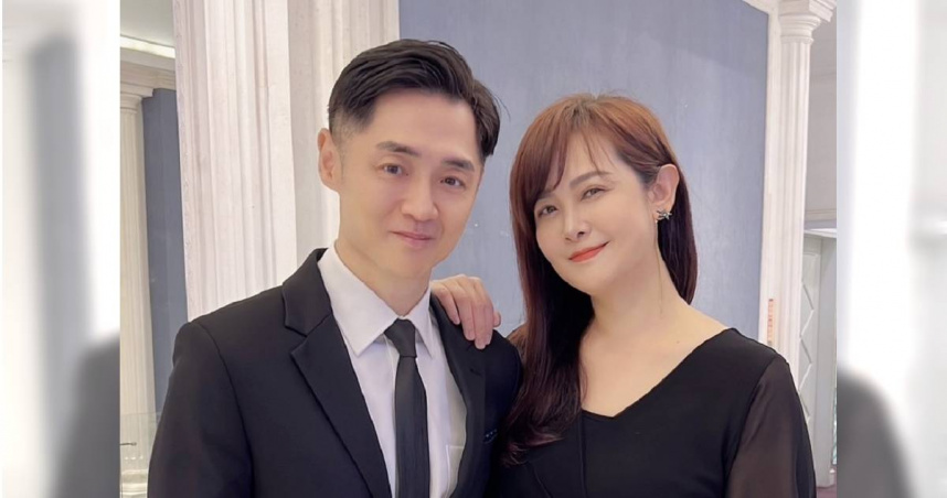 宋逸民、陳維齡夫妻檔提到大兒子「駿哥」目前已經在英國實習，主要是在當地的中學當老師，幫助需要幫助的學生，且確定會延1年畢業。（圖／藝起發光提供）