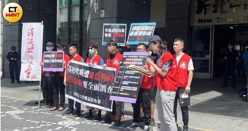 消防員翁立思身為消促會理事替隊員發聲，現身市府控分隊翁姓小隊長不當作為。（圖／沈建邦攝）