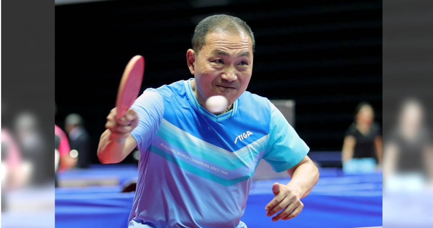 新北市長侯友宜報名雙北世界壯年運動會桌球項目，22日在新莊體育館出賽，首戰直落三落敗。（圖／中國時報記者黃世麒攝）