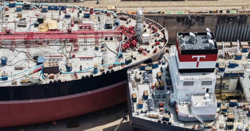 因運力增加和中東衝突的影響，上海出口貨櫃運價上周回跌7％，結束連續五周漲勢。（示意圖／達志／美聯社）