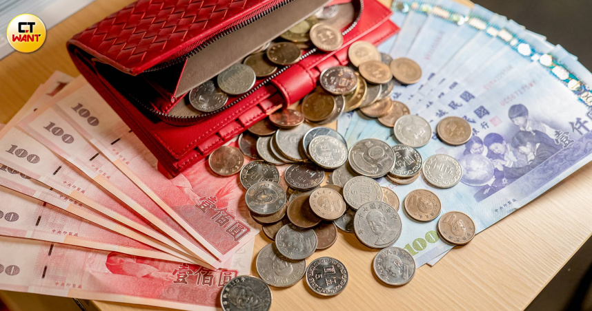 23日鬼門開，小孟老師教招陰財方法。（示意圖／焦正德攝）