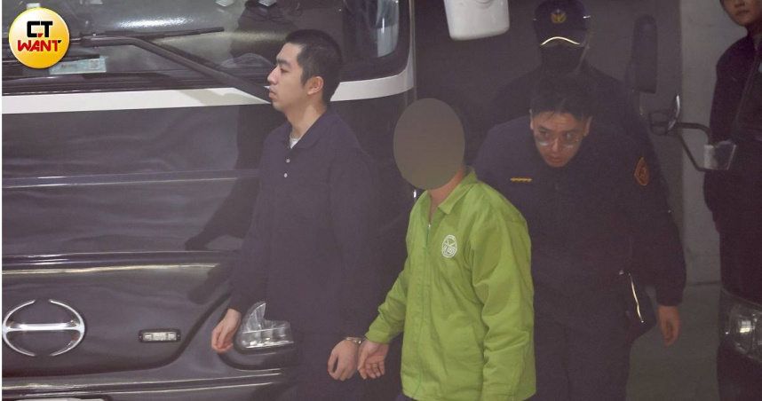 劉柏葳今日移審台北地院。（圖／方萬民攝）