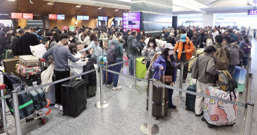 春節期間機場湧入大批人潮。（圖／報系資料照）