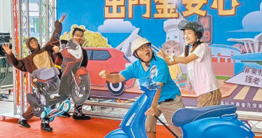 守護老人用路安全 屏警網紅團創意宣導