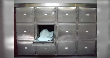 有錢人不想被火化!灌醉弱智男「活人換屍」封棺燒死 家屬痛哭:至今沒道歉