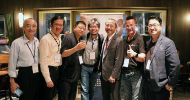 就業金卡菁英齊聚 YouTube陳士駿:幸好我們選擇留在台灣