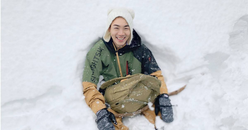 禾浩辰在雪地中擔起照顧姐姐們的使命。（圖／桂田文化藝術基金會、桂田文創提供）