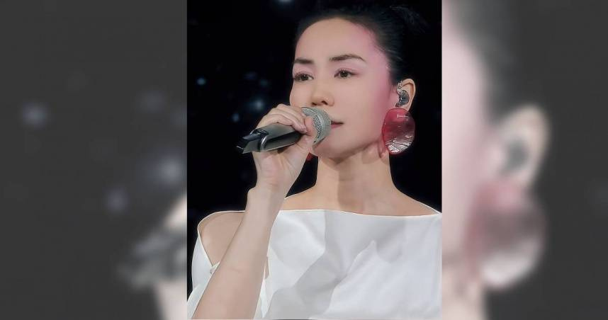 睽違七年，天后王菲再度登上央視春晚。（圖／翻攝微博「SweetDou童站」）