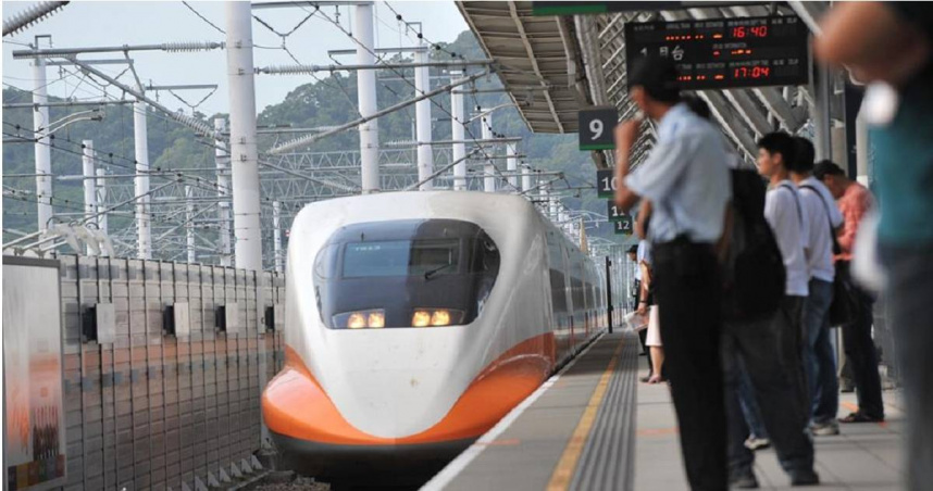 台灣高鐵公司規劃於7月1日至8月31日推出「少年優惠專案」，鼓勵年輕學子利用暑假走向戶外。（高鐵提供／陳祐誠台北傳真）