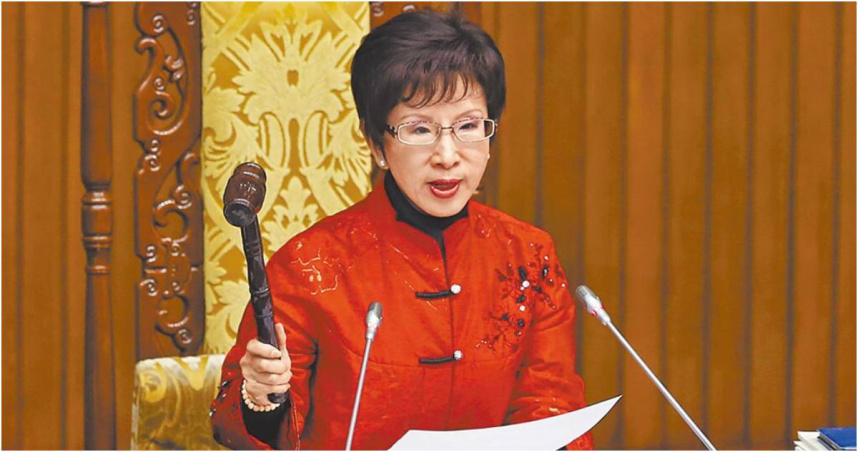 中共3日舉行閱兵，國民黨前主席洪秀柱前往觀禮，陸委會副主委梁文傑4日坦言，目前立法院副院長沒有在《兩岸人民關係條例》規範對象內。（圖／本報資料照片）