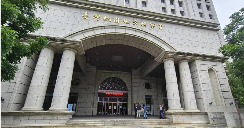 桃園張姓等4名男子假藉販毒持玩具槍行搶走購毒金95萬元，事後清點發現其中90.8萬元是假鈔，於是帶著玩具槍、假鈔等證物向龜山警方投案。（示意圖／報系資料照）