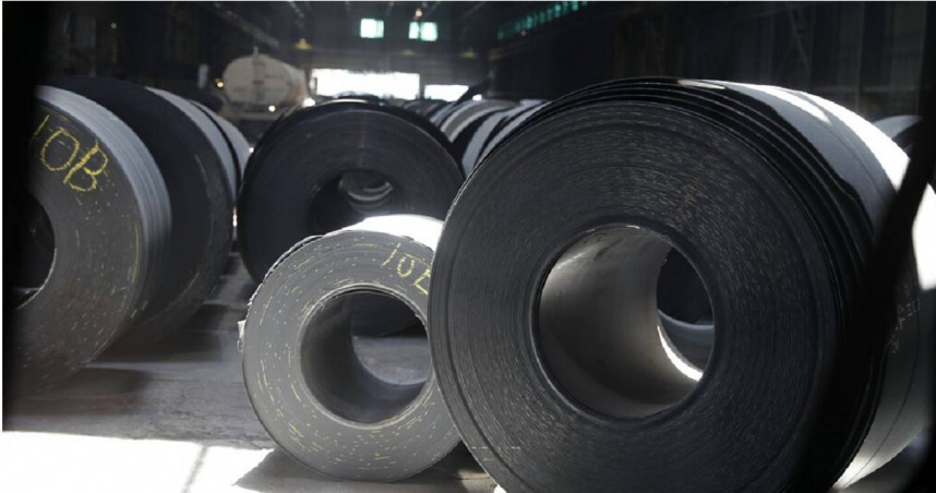 鋁價在上週末伊朗對2家中東大型冶煉廠發動攻擊後，逼近自2022年以來未見的高點。（示意圖／達志／美聯社）