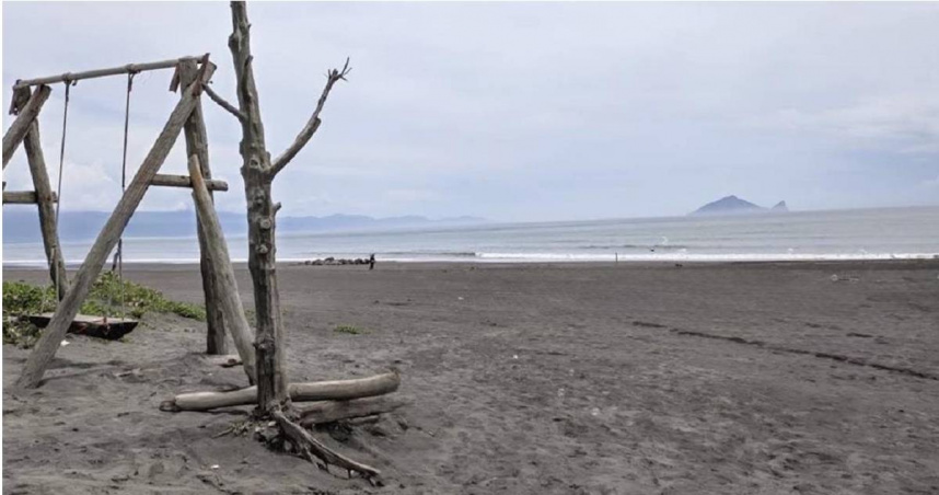 宜蘭秘境海灘防風林驚見腐屍　男陳屍帳篷遺體疑遭野狗撕咬