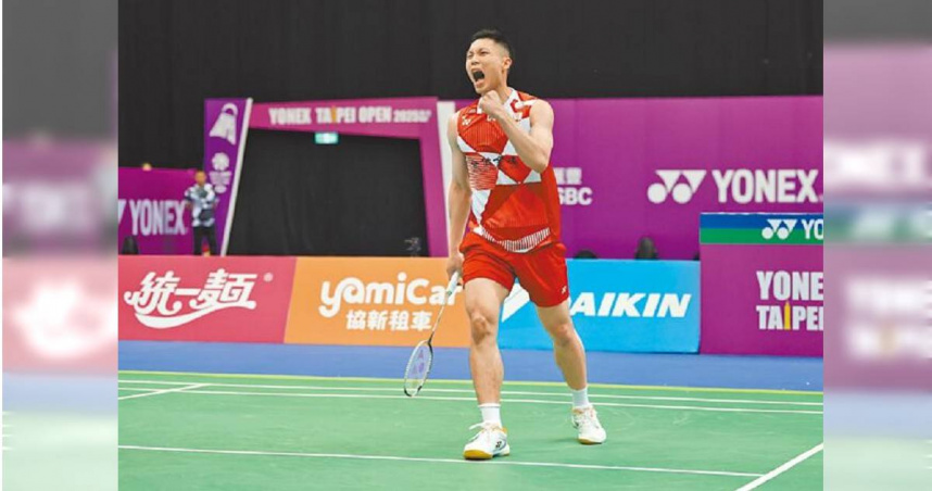 台灣「羽球一哥」周天成在台北羽球公開賽男單決賽奮戰。（資料照／中華羽協提供）