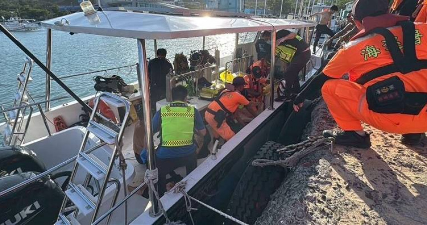 屏東後壁湖潛水客遭漁船螺旋槳重創。（ 圖／翻攝畫面）