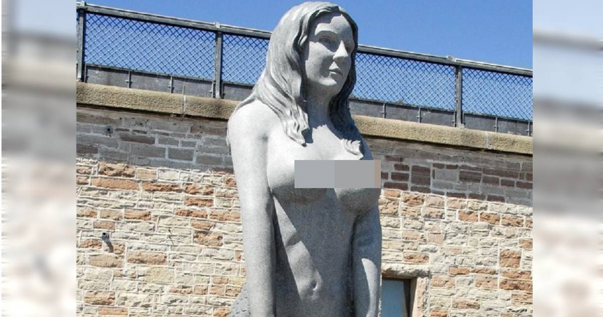 丹麥的「大美人魚（Den Store Havfrue）」雕像擬被拆除，引發話題。（圖／翻攝自X）