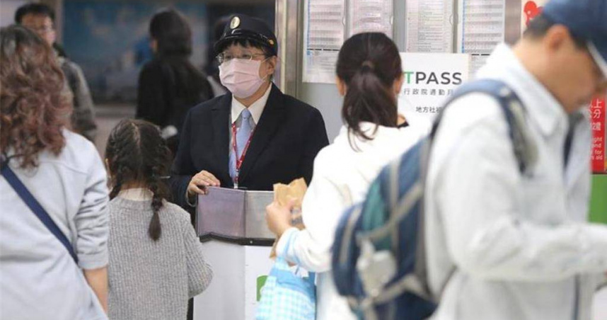台鐵產業工會曾發起「拒絕加班、依法休假」，未料事後遭台鐵公司懲處。（圖／報系資料照）