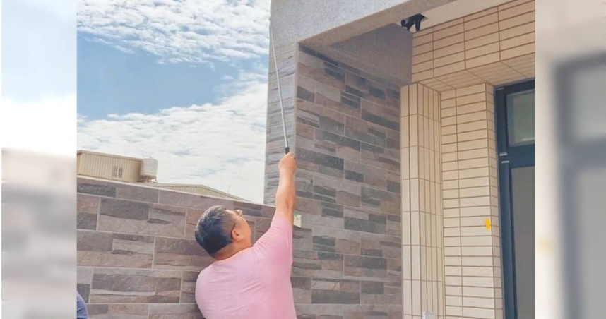 在桃園購屋的廖先生認為自己驗屋更扎實，上網爬文、自購器材，透過全程錄音、拍照回傳，促成建商重新修補。（民眾提供／廖姮玥桃園傳真）