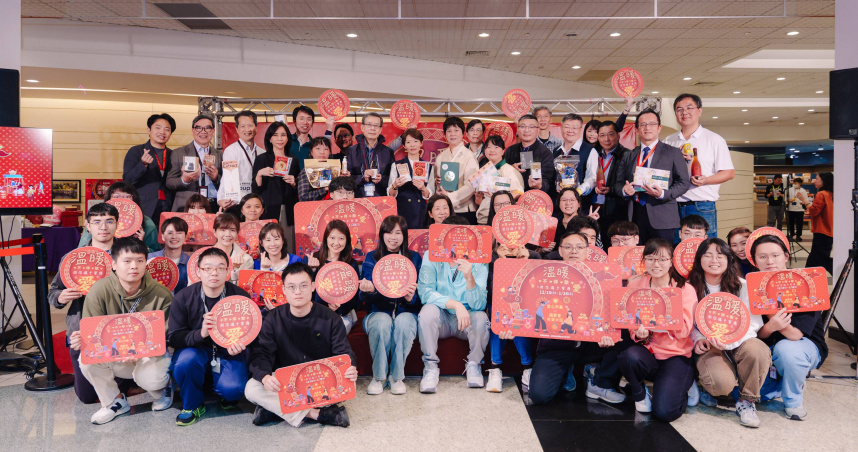 台積電今年愛心市集共有65家廠商參與，其中34家同步加入各廠區實體展售，線上預購端則推出高達167種商品組合包。（圖／台積電慈善基金會提供）