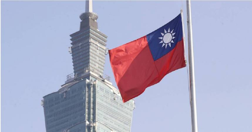 台灣2025年人均收入GDP約 37,827美元，以31.45元換算，約新台幣119萬元。（圖／達志／美聯社）