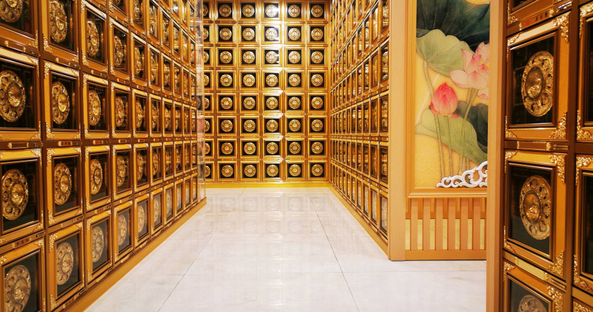 「清明節」是國人慎終追遠，掃墓祭祖的重要節日，國內外各地民眾將陸續返鄉祭祖，幾乎成為全民運動，今年「清明節」是4月5日，於4月3日至6日為連續假期，屆時將湧現大量人潮掃墓祭祖。（圖／楊登嵙提供）