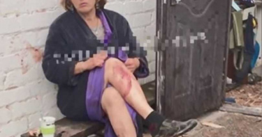 一刀削掉頭皮!把好友活活砍成肉醬 45歲女悠閒喝咖啡等警來抓