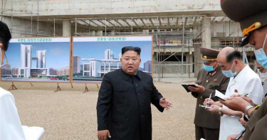 金正恩又生氣了!視察醫院工地把幹部全炒了