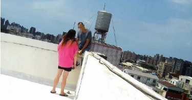 不想生日被逮!毒品通緝犯衝8樓威脅輕生…女友苦勸化解危機