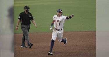 上場前預告敲再見一擊 小丑游擊夯全壘打太空人勝