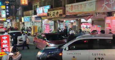 街頭鬥毆警察到場無作為 中壢警澄清:沒佩槍未採取更積極壓制