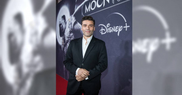 奧斯卡伊薩克在《月光騎士》飾演有多重人格的英雄角色。（圖／迪士尼提供）