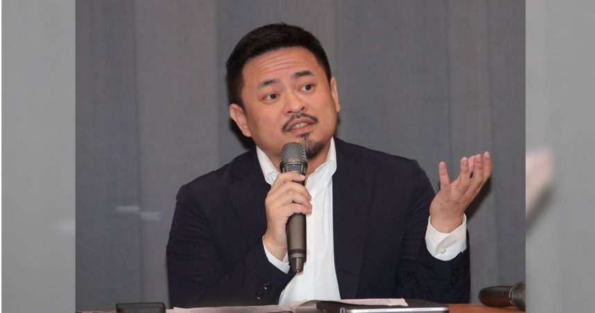 洪申翰表示，任何政治人物在政治上表現，都會非常的仰賴好的助理或幕僚協助，所以希望政治人物應該要善待自己的助理跟幕僚，尤其該遵守的勞動法規必須遵守。（圖／報系資料庫）