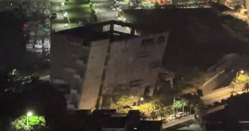 基隆市海科館區域探索館25日凌晨警鈴大作，吵醒不少附近的居民，警消趕到現場檢視，發現是火災警報器遭人觸動，懷疑是遊民或醉漢所為。（圖／翻攝畫面）