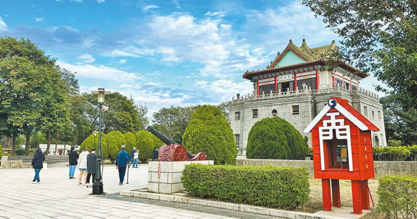 金門地區28日起鋒面通過及東北季風增強，天氣轉趨不穩定，溫度將明顯下降，早晚要注意溫差。（圖／中國時報于家麒攝）