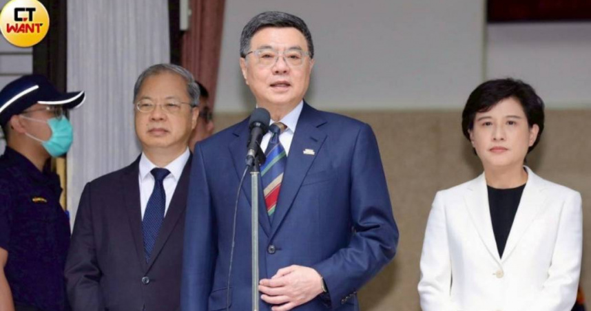 卓揆今天表示，全民普發萬元現金一事可討論，至於零關稅僅是談判初始點。（圖／黃耀徵攝）