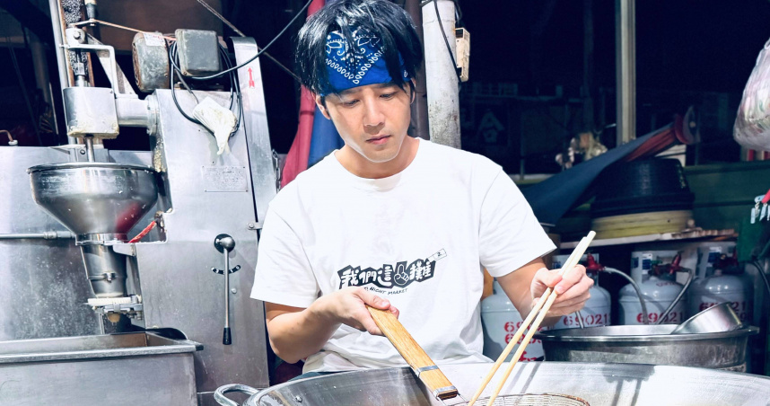 高雄擺攤賣黑輪混亂狀況持續延燒，讓胡宇威忍不住抱怨。（圖／華視、三立提供）