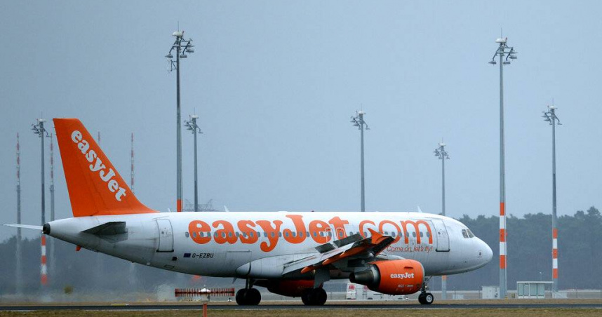 一名乘客突然在機上大喊「飛機上有蛇」，導致航班緊急迫降。（圖／達志／美聯社）